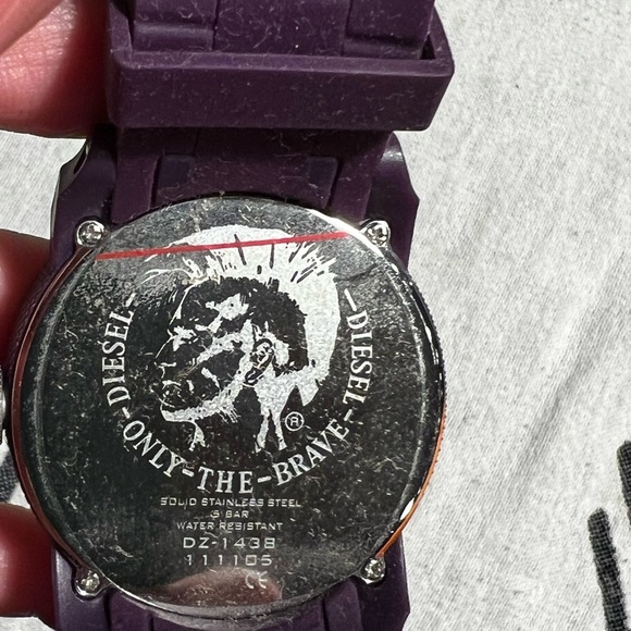 Diesel Deep Purple Timepiece - Picture 3 of 3